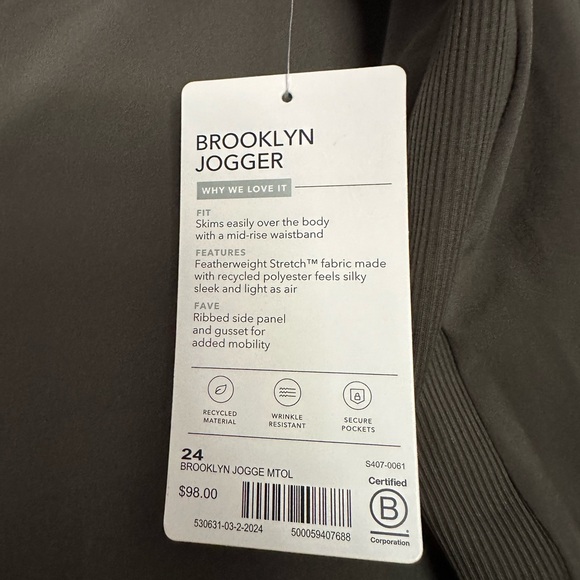 Athleta Brooklyn Jogger-Mountain Olive-Size 24 - Picture 5 of 6